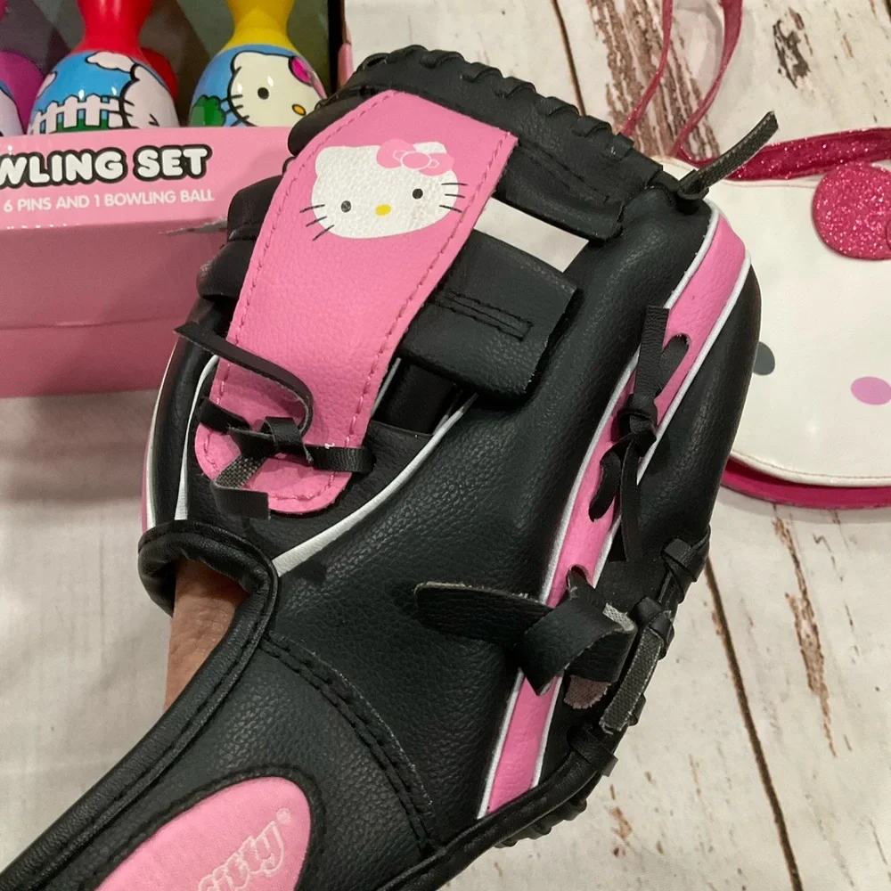 HELLO KITTY BOWLING SET, TEE BALL GLOVE AND‎ PURSE